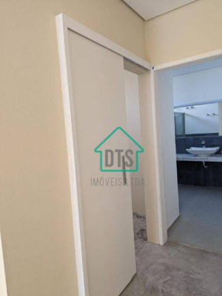 Imagem Casa com 3 Quartos à Venda, 257 m² em Jardim Itatiaia - Embu Das Artes