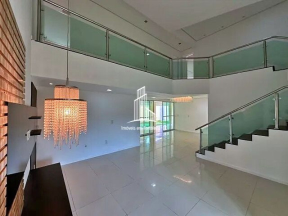 Casa com 5 Quartos à Venda, 350 m² em Pires Facanha - Eusébio