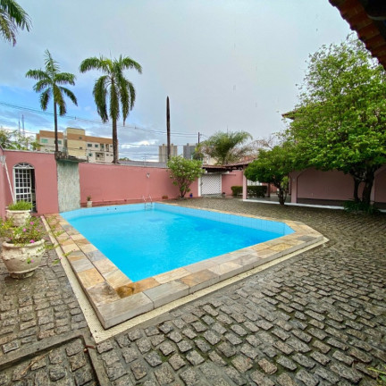 Imagem Casa com 5 Quartos para Alugar, 458 m² em Aleixo - Manaus Imagem Casa com 5 Quartos para Alugar, 458 m² em Aleixo - Manaus