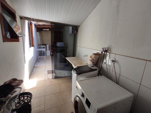 Imagem Imóvel com
3 Quartos à Venda, 135 m² em
Sitios Santa Luzia -
Aparecida De Goiania Imagem Imóvel com
3 Quartos à Venda, 135 m² em
Sitios Santa Luzia -
Aparecida De Goiania