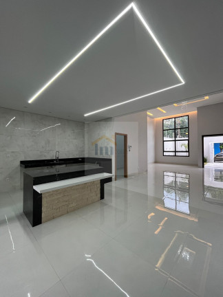 Imagem Casa com 3 Quartos à Venda, 215 m² em Jardim Europa - Goiânia Imagem Casa com 3 Quartos à Venda, 215 m² em Jardim Europa - Goiânia