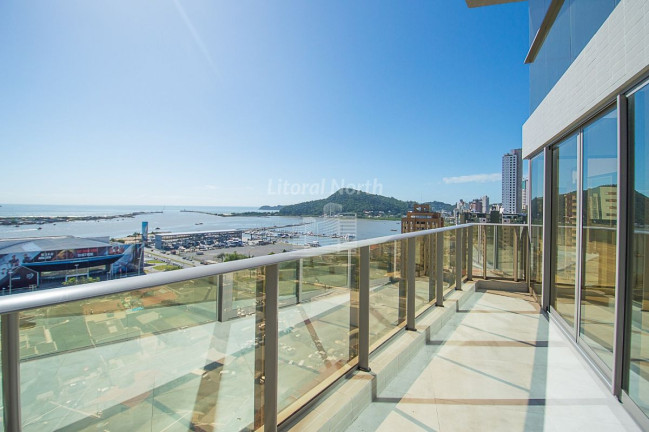 Imagem Cobertura com 3 Quartos à Venda, 239 m² em Centro - Itajaí