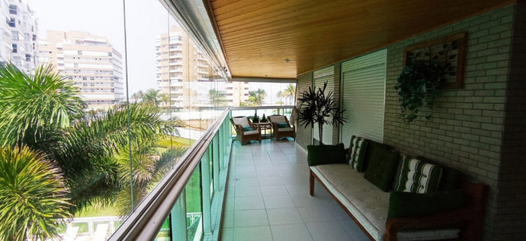 Imagem Imóvel com 3 Quartos à Venda, 132 m² em Riviera - Bertioga Imagem Imóvel com 3 Quartos à Venda, 132 m² em Riviera - Bertioga