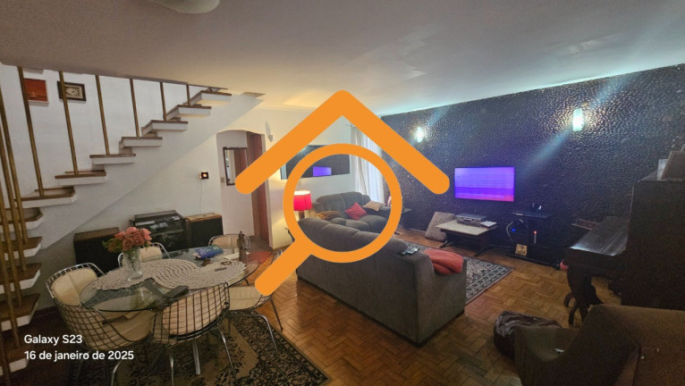 Imagem Casa com 3 Quartos à Venda, 180 m² em Santo Amaro - São Paulo Imagem Casa com 3 Quartos à Venda, 180 m² em Santo Amaro - São Paulo