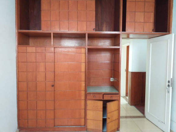 Imagem Casa com 4 Quartos para Alugar, em Centro - Campos Dos Goytacazes Imagem Casa com 4 Quartos para Alugar, em Centro - Campos Dos Goytacazes