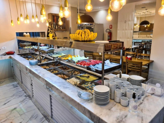 Imóvel Comercial à Venda, 1.184 m² em Centro - Aparecida