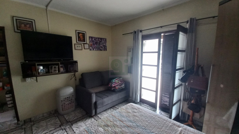 Imagem Casa com 3 Quartos à Venda, 347 m² em Veloso - Osasco
