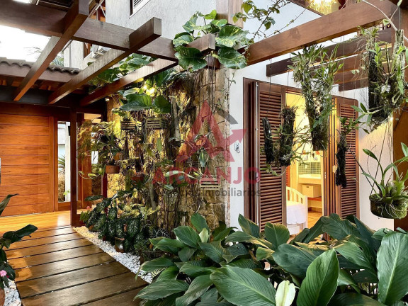 Imagem Casa com 4 Quartos à Venda, 4 m² em Folha Seca - Ubatuba