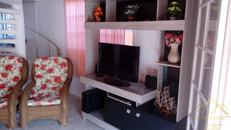 Imagem Casa com 4 Quartos à Venda, 300 m² em Lagoinha - Ubatuba Imagem Casa com 4 Quartos à Venda, 300 m² em Lagoinha - Ubatuba