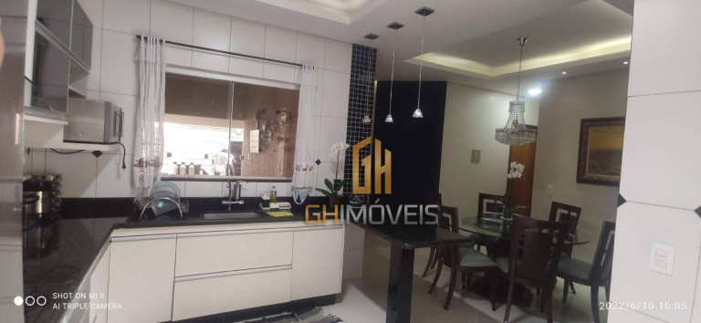 Imagem Casa com 3 Quartos à Venda, 141 m² em Residencial Barravento - Goiânia Imagem Casa com 3 Quartos à Venda, 141 m² em Residencial Barravento - Goiânia