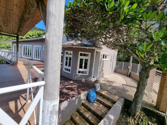 Imagem Casa com 3 Quartos à Venda, 350 m² em Praia Da Silveira - Garopaba Imagem Casa com 3 Quartos à Venda, 350 m² em Praia Da Silveira - Garopaba