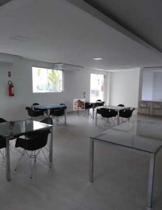 Imagem Apartamento com 2 Quartos à Venda, 42 m² Imagem Apartamento com 2 Quartos à Venda, 42 m²