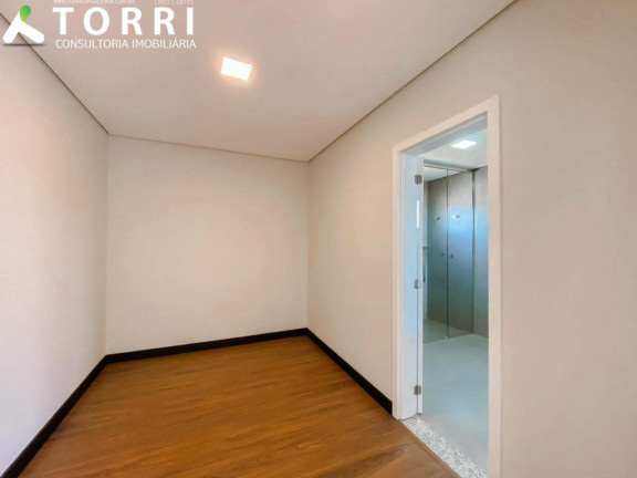 Imagem Imóvel com 3 Quartos à Venda, 330 m² em Condomínio Villas Do Golf - Itu Imagem Imóvel com 3 Quartos à Venda, 330 m² em Condomínio Villas Do Golf - Itu