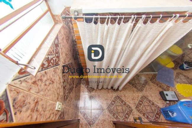 Imagem Casa com 3 Quartos à Venda, 174 m² em Renascença - Santa Maria