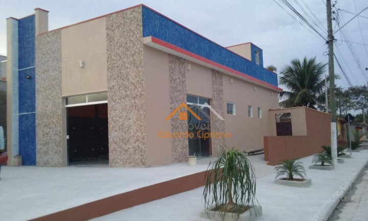Ponto Comercial à Venda, 330 m² em Pontal De Santa Marina - Caraguatatuba