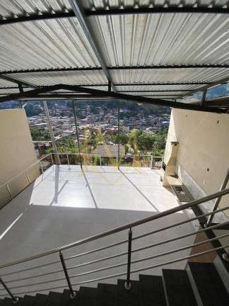 Imagem Casa com 3 Quartos à Venda, em Santa Rita - Timóteo Imagem Casa com 3 Quartos à Venda, em Santa Rita - Timóteo
