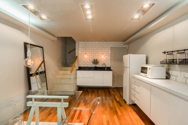 Imagem Casa com 3 Quartos à Venda, 133 m² em Itaim Bibi - São Paulo Imagem Casa com 3 Quartos à Venda, 133 m² em Itaim Bibi - São Paulo
