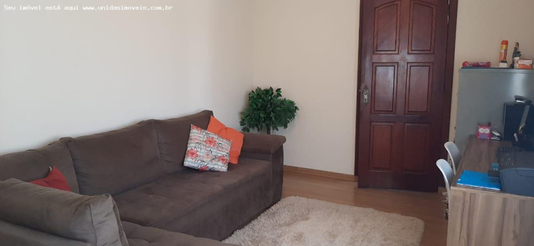 Imagem Casa com 3 Quartos à Venda, 266 m² em Jardim Cruzeiro - São Paulo