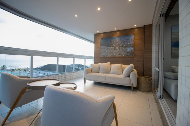 Imagem Apartamento com 4 Quartos à Venda, 213 m² em Canto Do Forte - Praia Grande