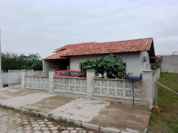 Imagem Casa com 3 Quartos à Venda, 138 m² em Salinas - Balneário Barra Do Sul Imagem Casa com 3 Quartos à Venda, 138 m² em Salinas - Balneário Barra Do Sul