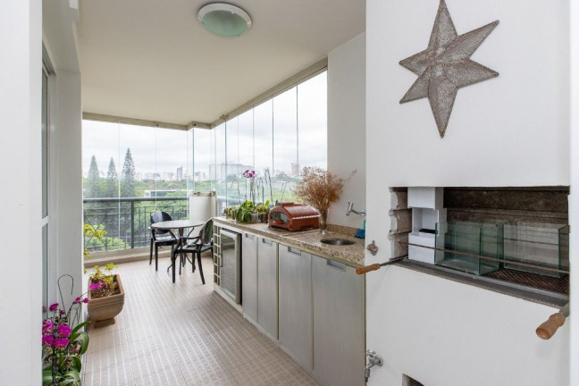 Imagem Apartamento com 3 Quartos à Venda, 257 m² em Moema - São Paulo Imagem Apartamento com 3 Quartos à Venda, 257 m² em Moema - São Paulo