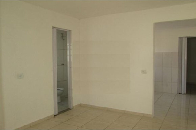 Imagem Casa com 3 Quartos à Venda, em Jardim Modelo - São Paulo Imagem Casa com 3 Quartos à Venda, em Jardim Modelo - São Paulo