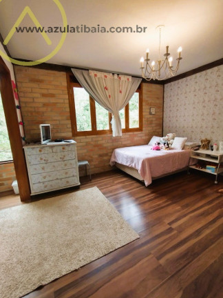 Imagem Casa com 3 Quartos à Venda, 241 m² em Parque Petrópolis - Mairiporã Imagem Casa com 3 Quartos à Venda, 241 m² em Parque Petrópolis - Mairiporã