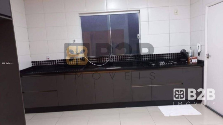 Imagem Casa com 3 Quartos à Venda, 250 m² em Jardim Paulista - Bauru Imagem Casa com 3 Quartos à Venda, 250 m² em Jardim Paulista - Bauru