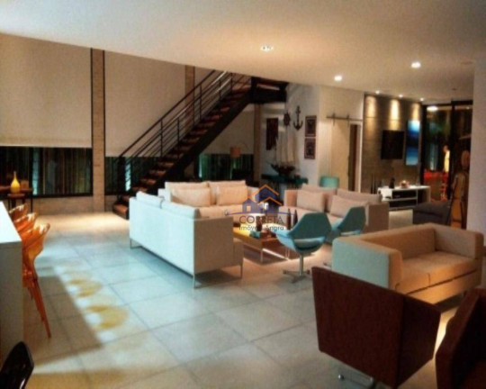 Imagem Casa com 10 Quartos à Venda, 802 m² em Frade (cunhambebe) - Angra Dos Reis Imagem Casa com 10 Quartos à Venda, 802 m² em Frade (cunhambebe) - Angra Dos Reis