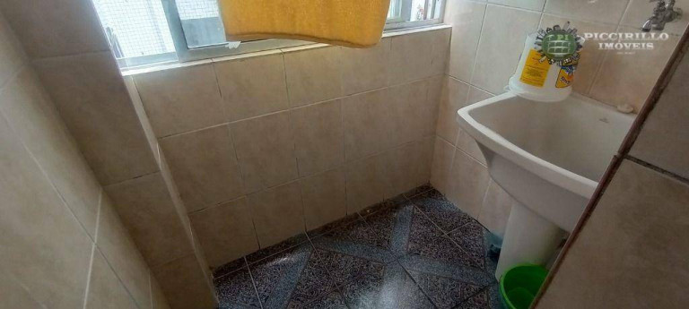 Imagem Kitnet com 1 Quarto à Venda, 33 m² em Vila Guilhermina - Praia Grande Imagem Kitnet com 1 Quarto à Venda, 33 m² em Vila Guilhermina - Praia Grande