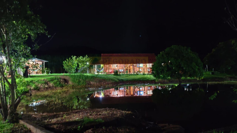 Imagem Imóvel com 13 Quartos à Venda, 10.000 m² em Sapucaí Mirim - Sapucaí Mirim Imagem Imóvel com 13 Quartos à Venda, 10.000 m² em Sapucaí Mirim - Sapucaí Mirim