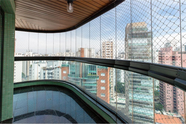 Imagem Imóvel com 4 Quartos à Venda, em Moema - São Paulo Imagem Imóvel com 4 Quartos à Venda, em Moema - São Paulo