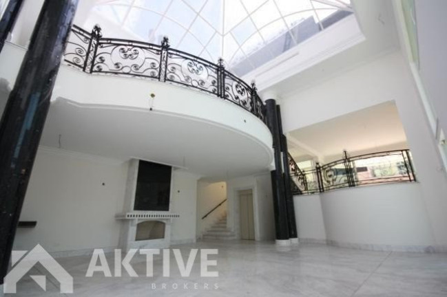 Imagem Casa de Condomínio com 10 Quartos à Venda, 1.200 m² em Tamboré - Santana De Parnaíba