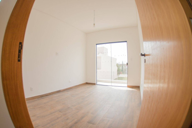 Imagem Sobrado com 3 Quartos à Venda, em Jardim Oásis - Taubaté Imagem Sobrado com 3 Quartos à Venda, em Jardim Oásis - Taubaté
