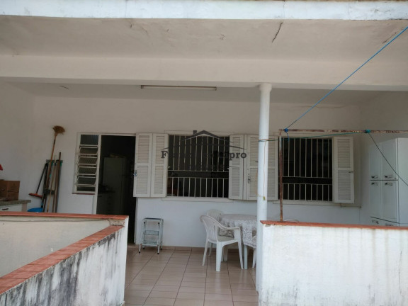 Imagem Sobrado com 6 Quartos à Venda, 323 m² em Centro - Guaratinguetá Imagem Sobrado com 6 Quartos à Venda, 323 m² em Centro - Guaratinguetá