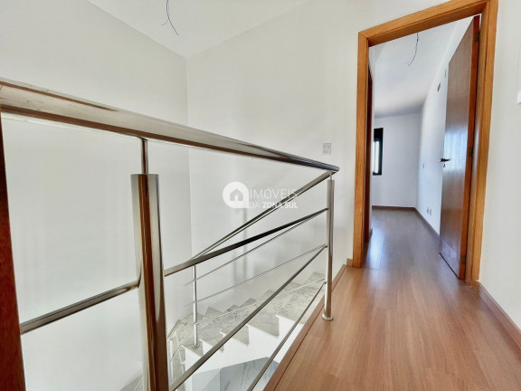 Imagem Casa com 2 Quartos à Venda, 88 m² Imagem Casa com 2 Quartos à Venda, 88 m²
