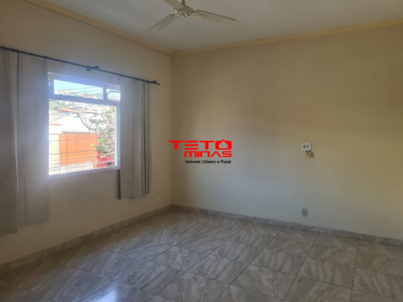 Imagem Imóvel com 3 Quartos à Venda, 153 m² em Bairro Federal - São Lourenço
