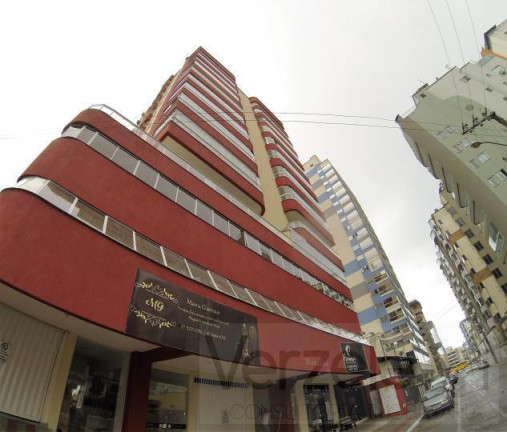 Apartamento com 3 Quartos para Temporada, 180 m² em Meia Praia - Itapema