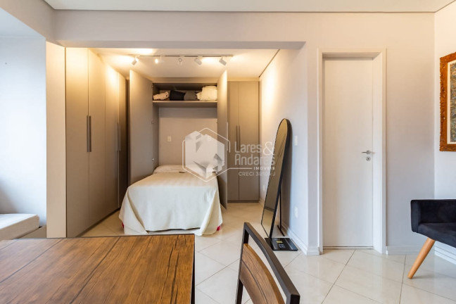 Imagem Apartamento com 1 Quarto à Venda, 33 m² em Pompeia - São Paulo Imagem Apartamento com 1 Quarto à Venda, 33 m² em Pompeia - São Paulo