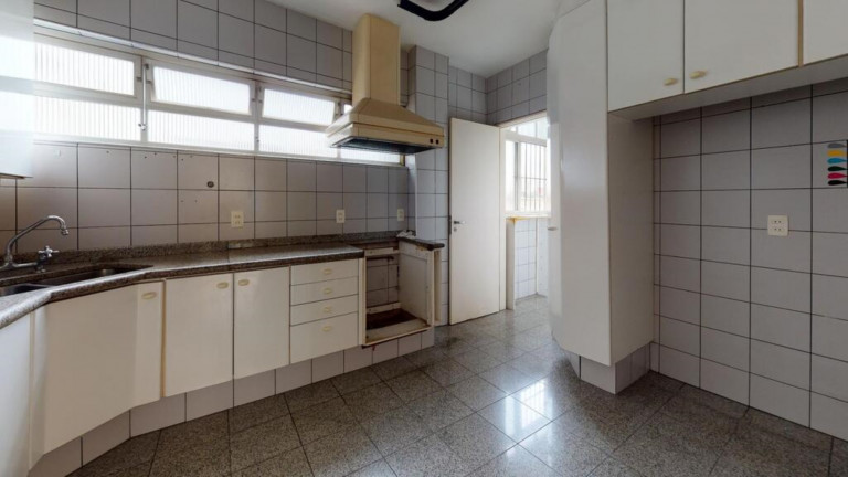 Imagem Imóvel com 3 Quartos à Venda, 147 m² em Higienópolis - São Paulo Imagem Imóvel com 3 Quartos à Venda, 147 m² em Higienópolis - São Paulo