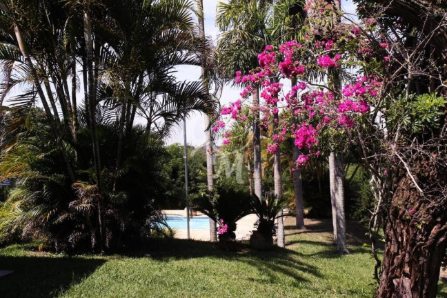 Imagem Imóvel com 3 Quartos à Venda, 5.400 m² em Chácaras Do Guacuri - Itupeva Imagem Imóvel com 3 Quartos à Venda, 5.400 m² em Chácaras Do Guacuri - Itupeva