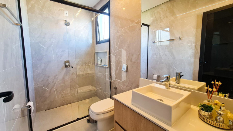 Imagem Casa de Condomínio com 4 Quartos à Venda, 414 m² em Jardins Itália - Goiânia Imagem Casa de Condomínio com 4 Quartos à Venda, 414 m² em Jardins Itália - Goiânia