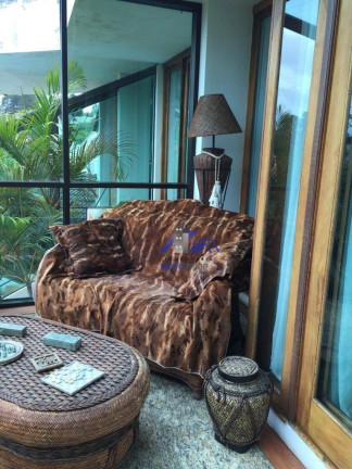 Imagem Sobrado com 4 Quartos à Venda, 543 m² em Morada Dos Pássaros - Barueri Imagem Sobrado com 4 Quartos à Venda, 543 m² em Morada Dos Pássaros - Barueri