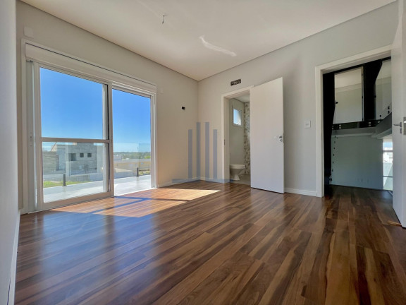 Imagem Casa de Condomínio com 3 Quartos à Venda, 240 m² em Tomazetti - Santa Maria Imagem Casa de Condomínio com 3 Quartos à Venda, 240 m² em Tomazetti - Santa Maria