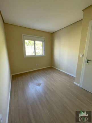 Imagem Sobrado com 3 Quartos à Venda, 181 m² em Caxias Do Sul Imagem Sobrado com 3 Quartos à Venda, 181 m² em Caxias Do Sul