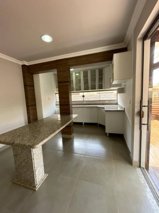 Imagem Casa de Condomínio com 3 Quartos à Venda, 500 m² em Jardim Shangri-la - Cuiabá Imagem Casa de Condomínio com 3 Quartos à Venda, 500 m² em Jardim Shangri-la - Cuiabá