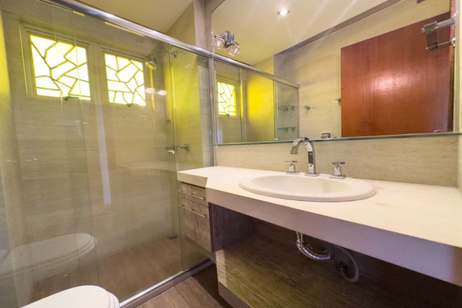 Imagem Cobertura com 4 Quartos à Venda, 285 m² em Mont Serrat - Porto Alegre Imagem Cobertura com 4 Quartos à Venda, 285 m² em Mont Serrat - Porto Alegre
