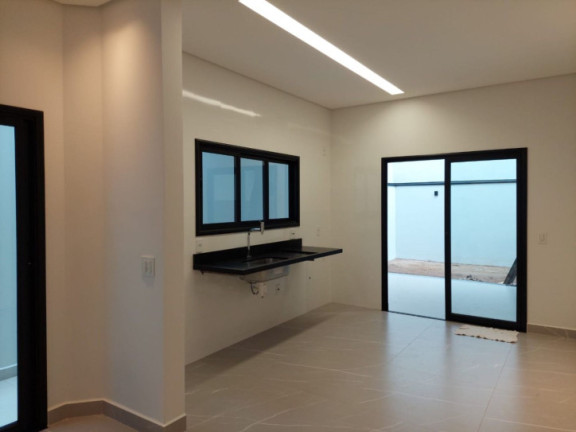 Casa com 3 Quartos à Venda, 160 m² em Jardim Das Indústrias - São José Dos Campos