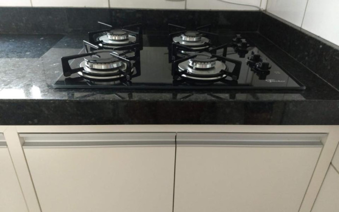 Imagem Apartamento com 2 Quartos para Alugar, 10 m² em Meia Praia - Itapema