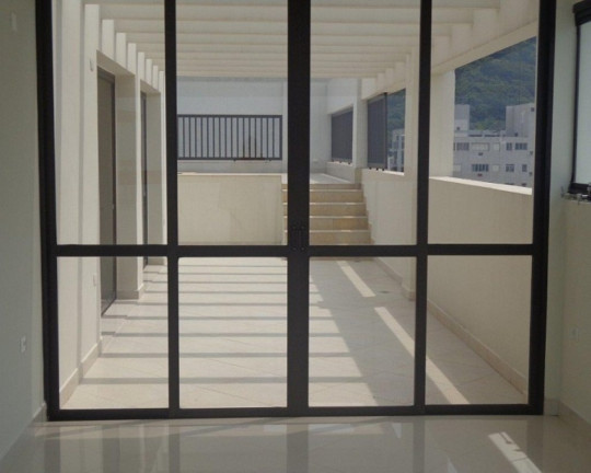 Imagem Imóvel com 4 Quartos à Venda, 600 m² em Pitangueiras - Guarujá Imagem Imóvel com 4 Quartos à Venda, 600 m² em Pitangueiras - Guarujá